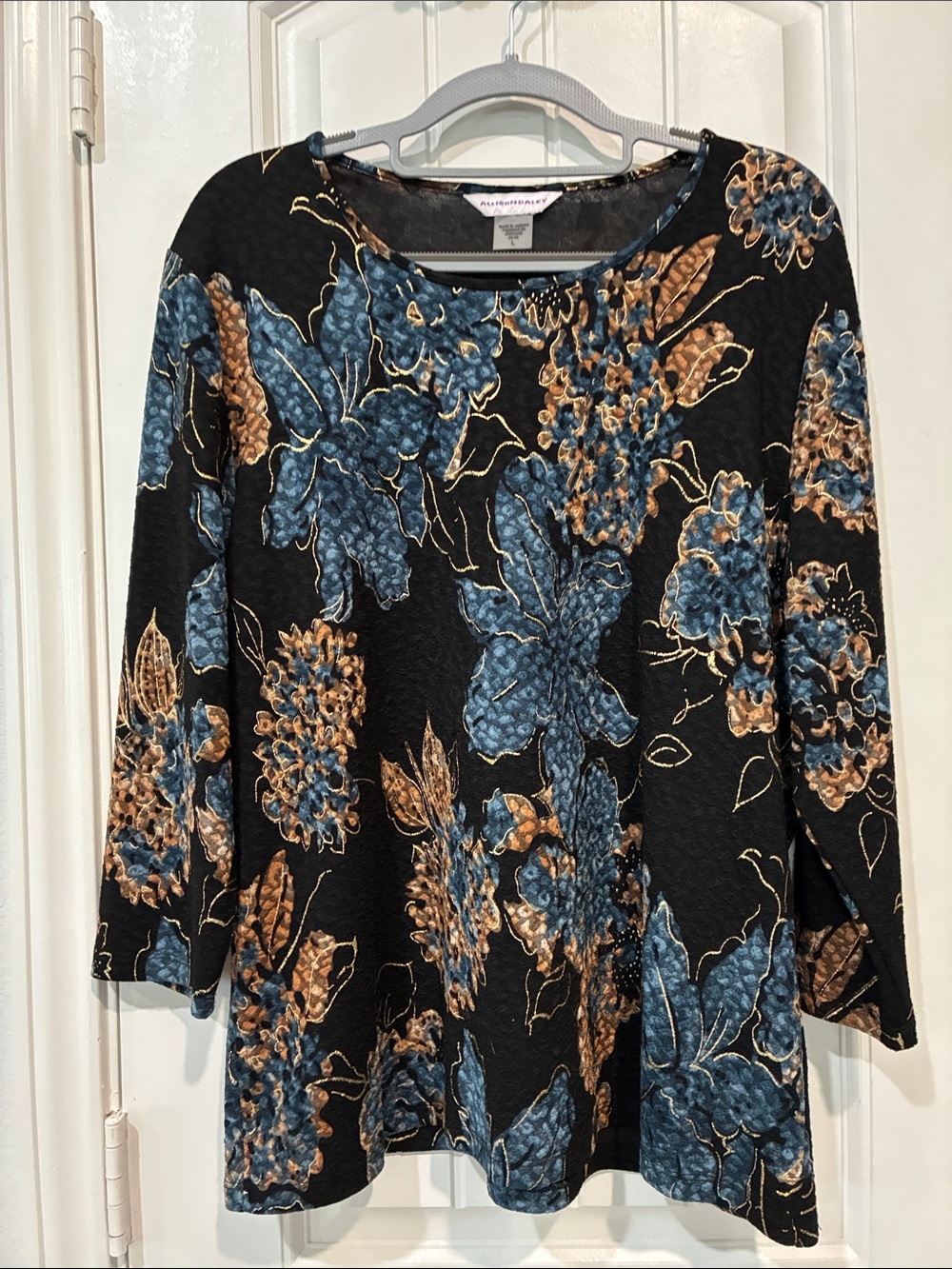 Sold Set of 3  Black Top with Blue and Tan Green Top and Purple Top